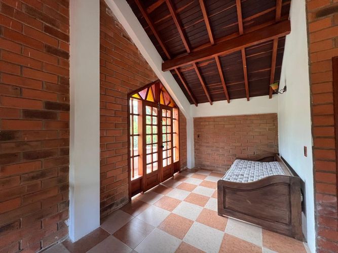 Casa de 4 alcobas en venta en El Porvenir, Rionegro, 300 m² · foto 14 de 19