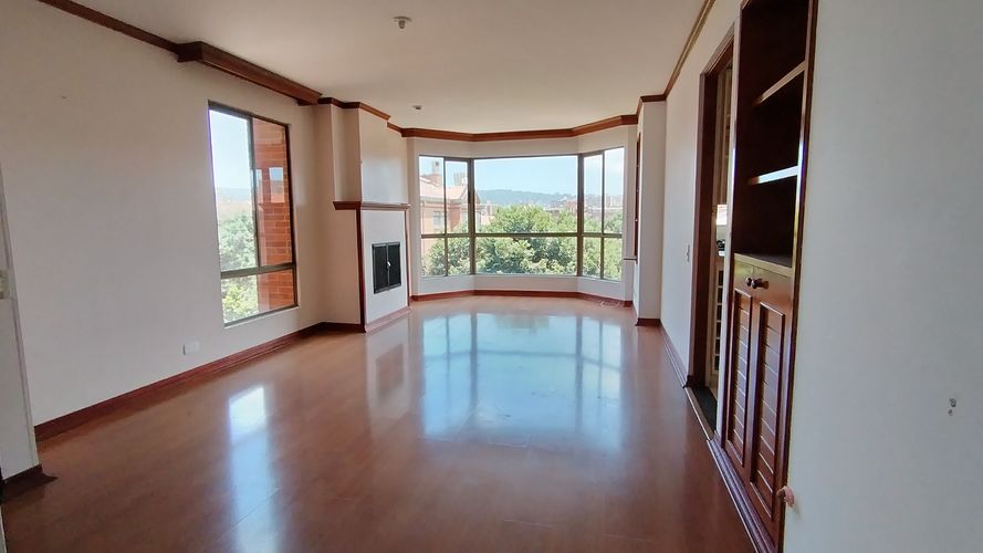 Apartamento de 4 alcobas en venta en Colina Campestre, Bogotá, 82 m² · foto 4 de 22