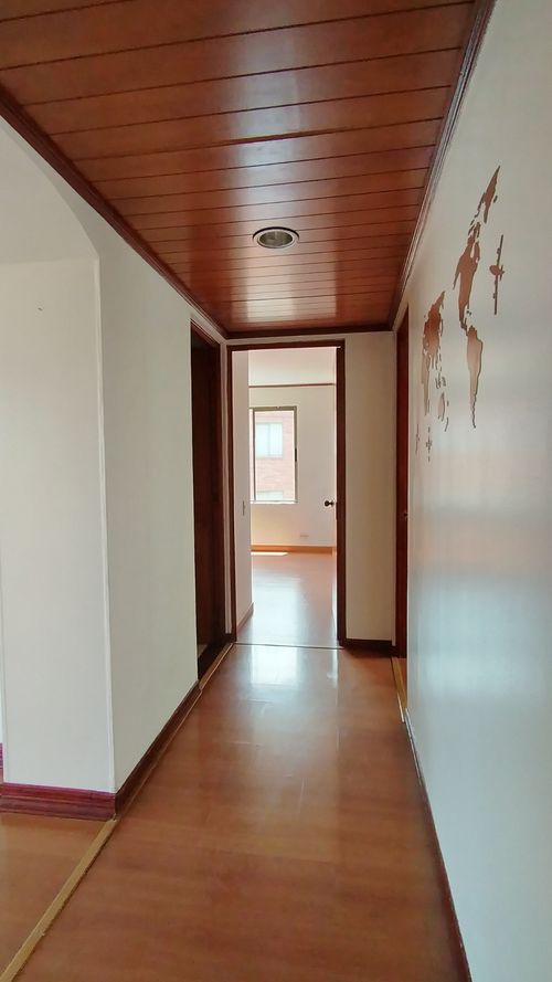 Apartamento de 4 alcobas en venta en Colina Campestre, Bogotá, 82 m² · foto 13 de 22