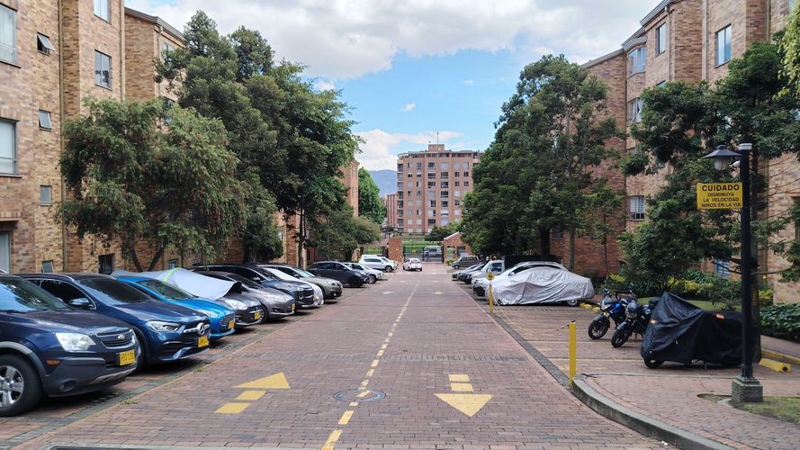 Apartamento de 4 alcobas en venta en Colina Campestre, Bogotá, 82 m² · foto 9 de 22