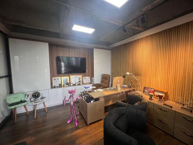 Oficina en arriendo en El Poblado, Medellín, 180 m² · foto 7 de 11