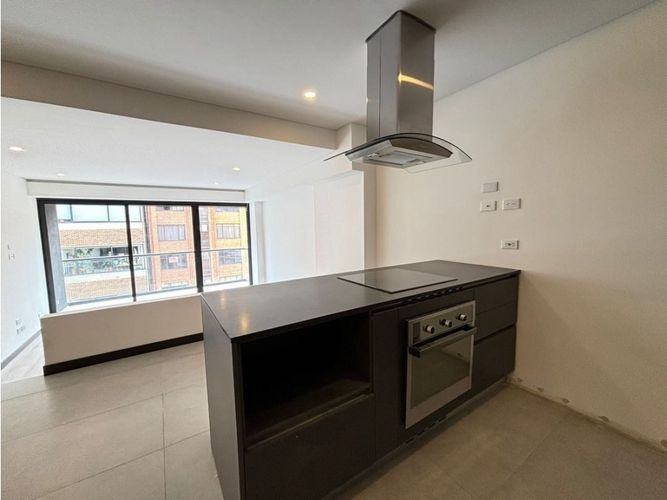 Apartamento en venta en El Virrey, Bogotá · foto 2 de 24