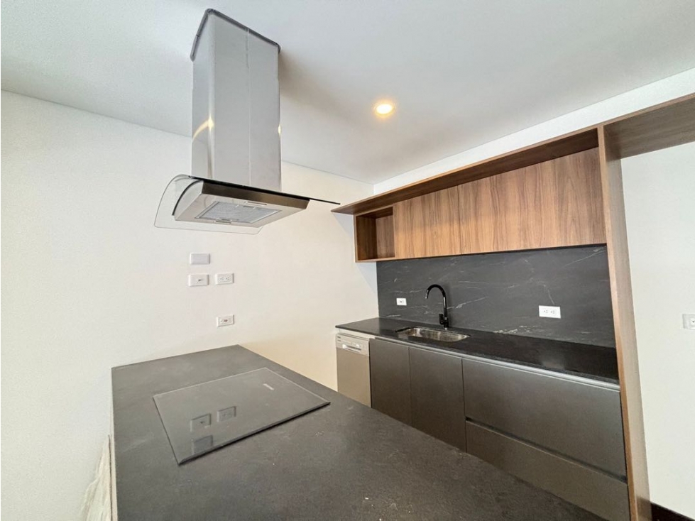 Apartamento en venta en El Virrey, Bogotá · foto 3 de 24