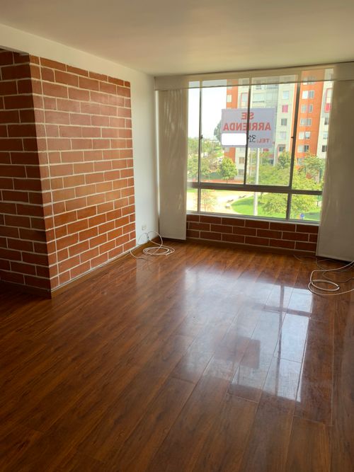 Apartamento de 3 alcobas en venta en El Tintal, Bogotá, 47 m² · foto 2 de 20