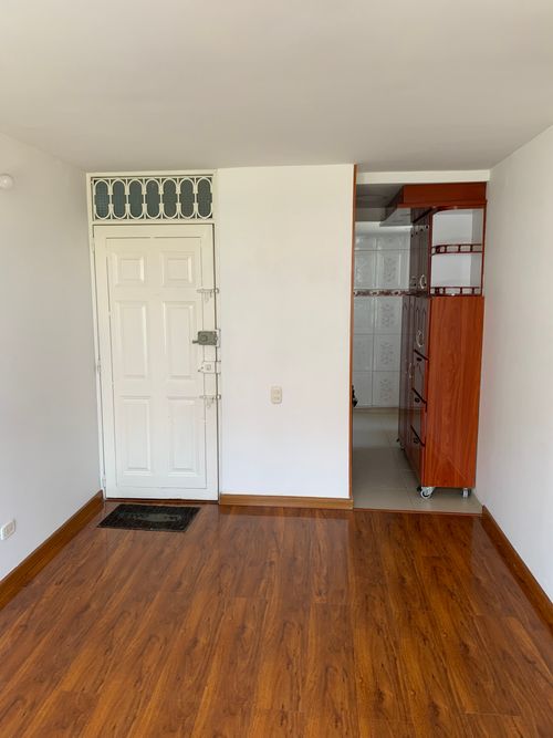 Apartamento de 3 alcobas en venta en El Tintal, Bogotá, 47 m² · foto 3 de 20