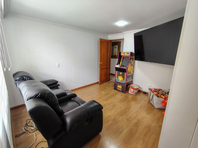 Apartamento en venta en Santa Barbara, Bogotá · foto 6 de 20