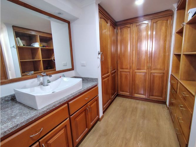 Apartamento en venta en Santa Barbara, Bogotá · foto 15 de 20