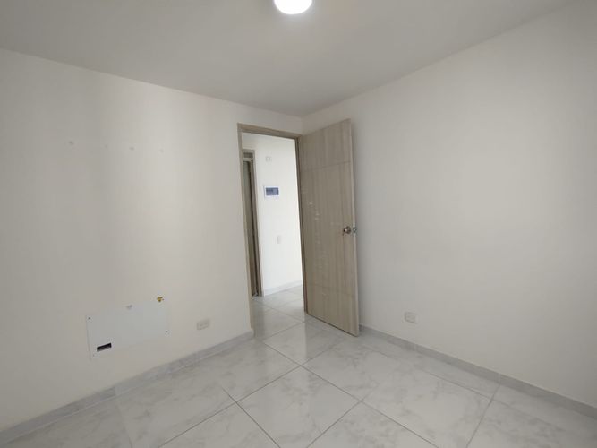 Apartamento de 2 alcobas en venta en Zona Industrial, Yumbo, 46 m² · foto 6 de 20