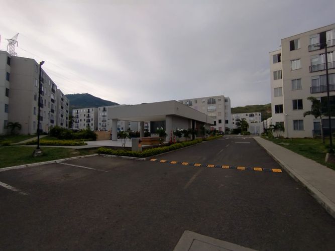 Apartamento de 2 alcobas en venta en Zona Industrial, Yumbo, 46 m² · foto 20 de 20