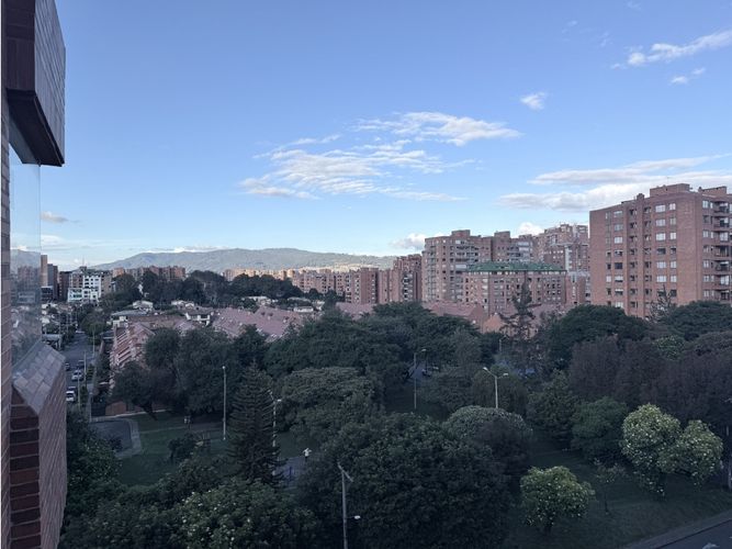 Apartamento de 3 alcobas en venta en Colina Campestre, Bogotá, 175 m² · foto 3 de 24