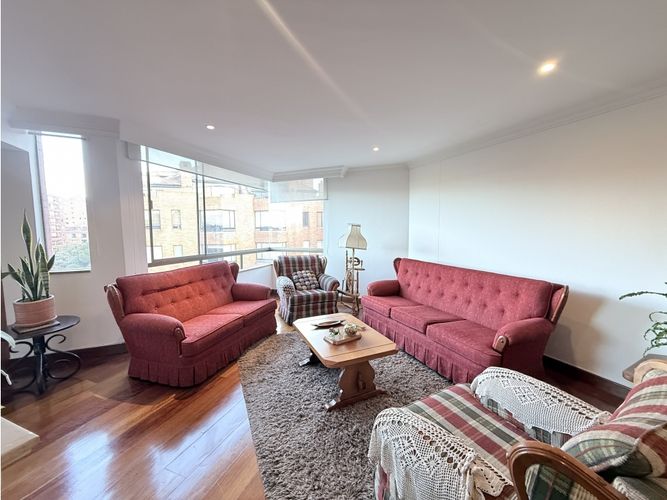 Apartamento de 3 alcobas en venta en Colina Campestre, Bogotá, 175 m² · foto 4 de 24