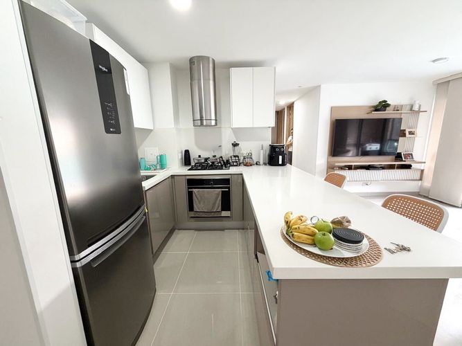 Apartamento de 3 alcobas en venta en Cañaveral, Floridablanca, 93 m² · foto 6 de 13