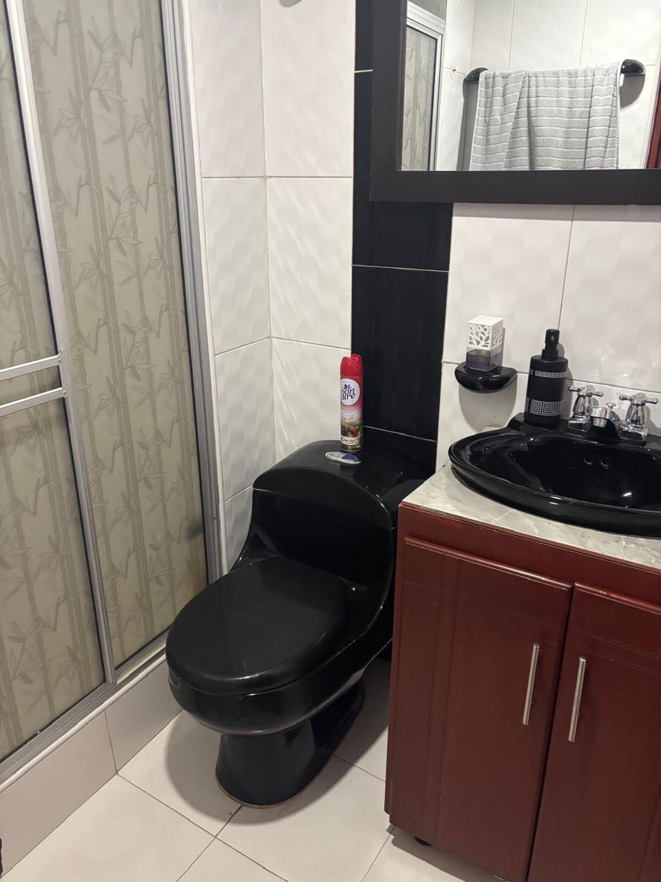 Casa en venta en Cedritos, Bogotá · foto 8 de 22