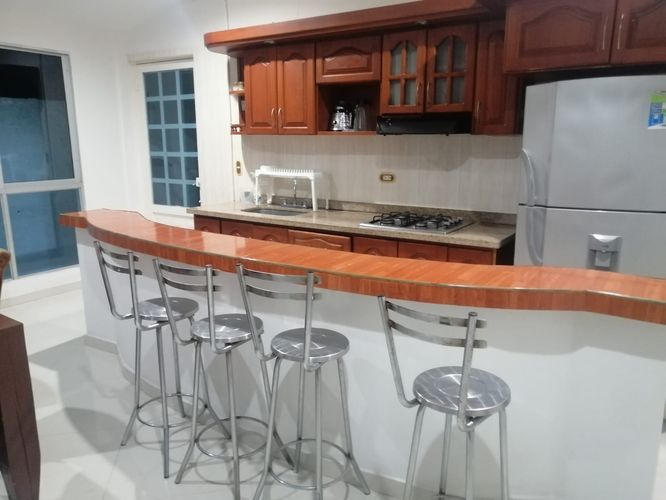 Casa de 4 alcobas en venta en Llano Pozo, Ricaurte, 714 m² · foto 9 de 17
