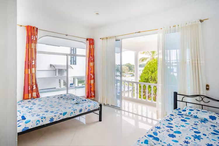 Casa de 4 alcobas en venta en Llano Pozo, Ricaurte, 714 m² · foto 16 de 17