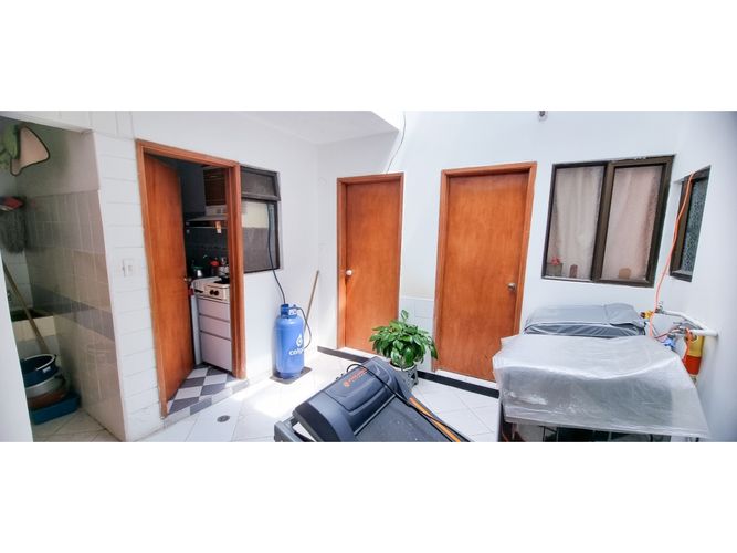 Casa de 6 alcobas en venta en Engativa Zona Urbana, Bogotá, 200 m² · foto 15 de 18