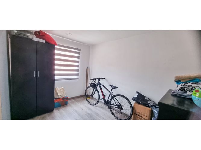 Casa de 6 alcobas en venta en Engativa Zona Urbana, Bogotá, 365 m² · foto 10 de 14