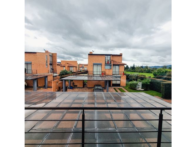 Casa de 5 alcobas en venta en Quintas Del Bosque, Cajicá, 329 m² · foto 15 de 24