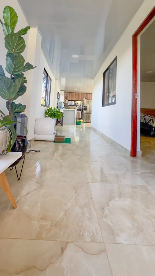 Casa de 4 alcobas en venta en El Socorro, Marinilla, 1313 m² · foto 4 de 14