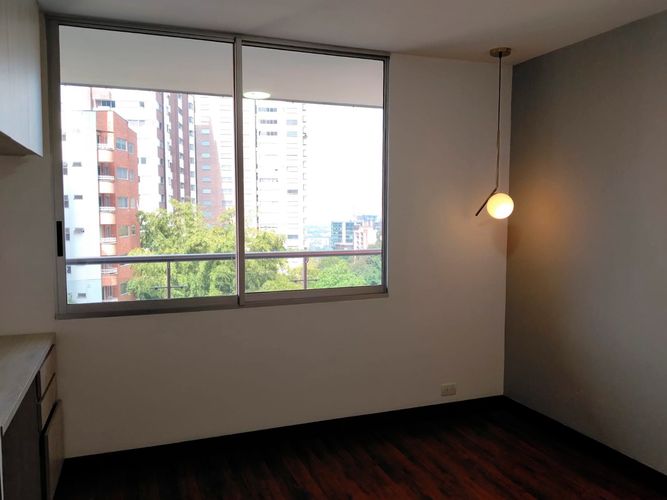 Apartamento de 3 alcobas en arriendo en El Poblado, Medellín, 150 m² · foto 14 de 19