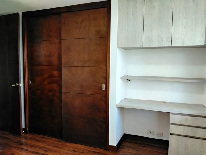 Apartamento de 3 alcobas en arriendo en El Poblado, Medellín, 150 m² · foto 10 de 19