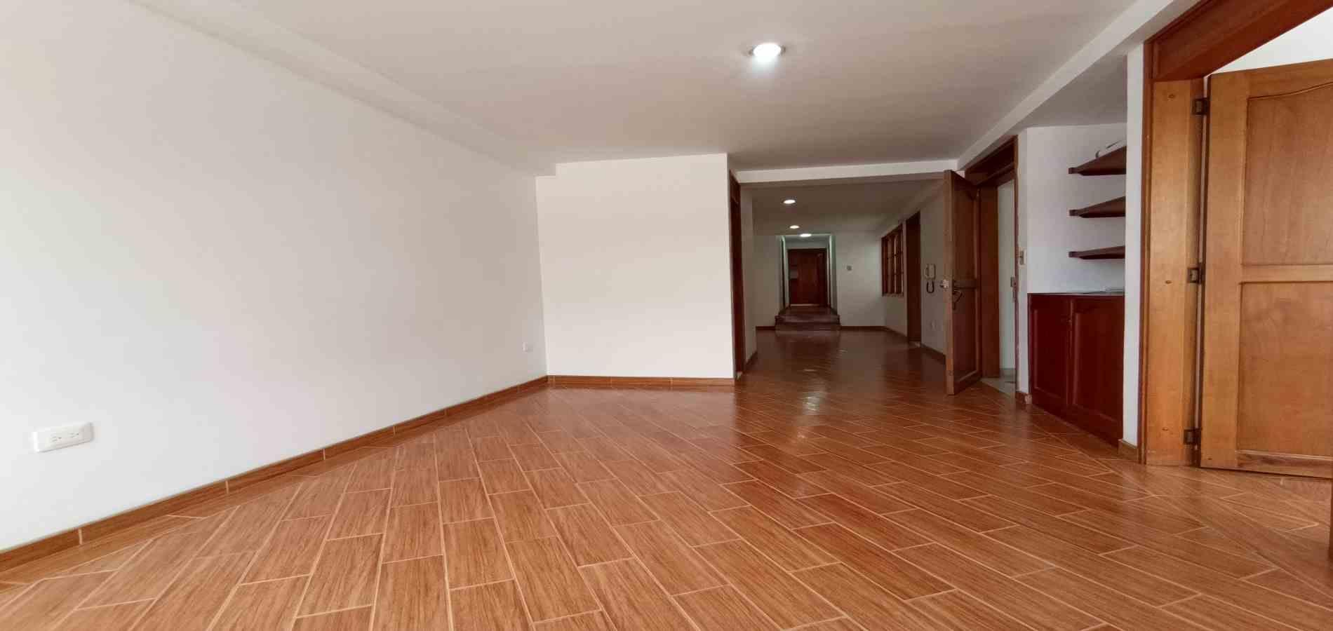 Casa en venta en Alta Suiza, Manizales · foto 7 de 24