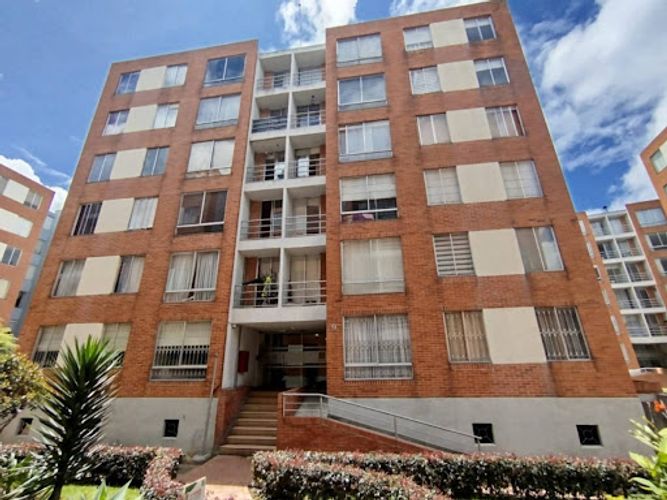 Apartamento de 3 alcobas en venta en Gran Granada, Bogotá, 64 m² · foto 4 de 16