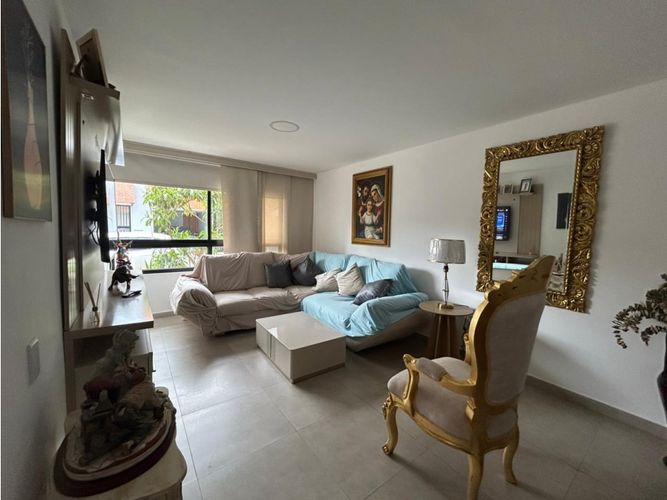 Casa de 3 alcobas en venta en Lomitas, La Ceja, 160 m² · foto 3 de 24