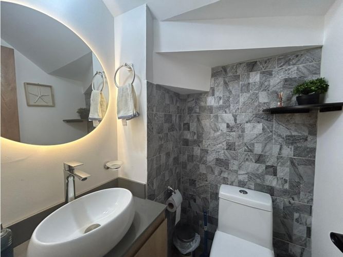 Casa de 3 alcobas en venta en Lomitas, La Ceja, 160 m² · foto 11 de 24