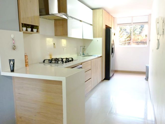 Apartamento de 3 alcobas en venta en El Poblado, Medellín, 110 m² · foto 5 de 14