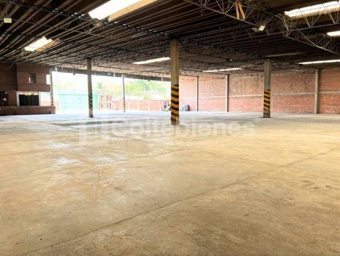 Bodega en arriendo en Ternera, Cartagena, 2900 m² · foto 9 de 13