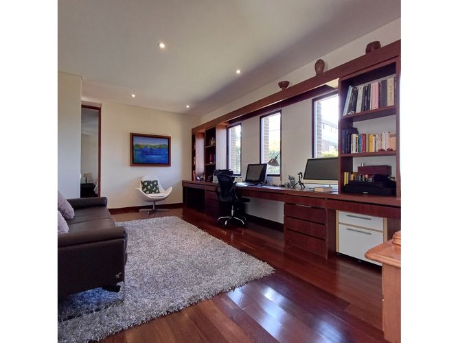 Casa de 4 alcobas en venta en Altamar, La Calera, 385 m² · foto 9 de 24