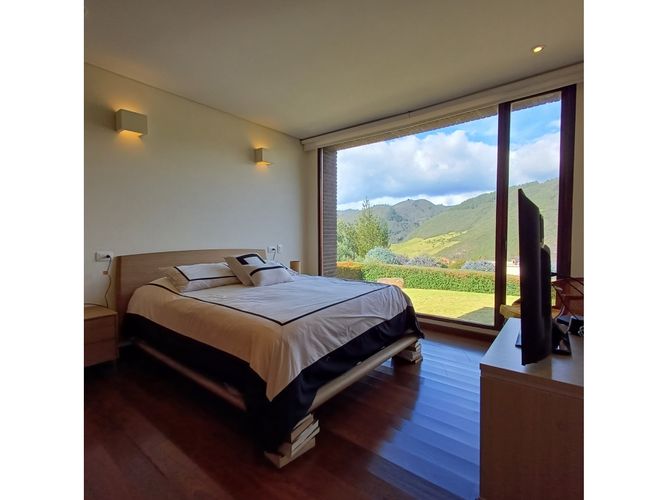 Casa de 4 alcobas en venta en Altamar, La Calera, 385 m² · foto 12 de 24