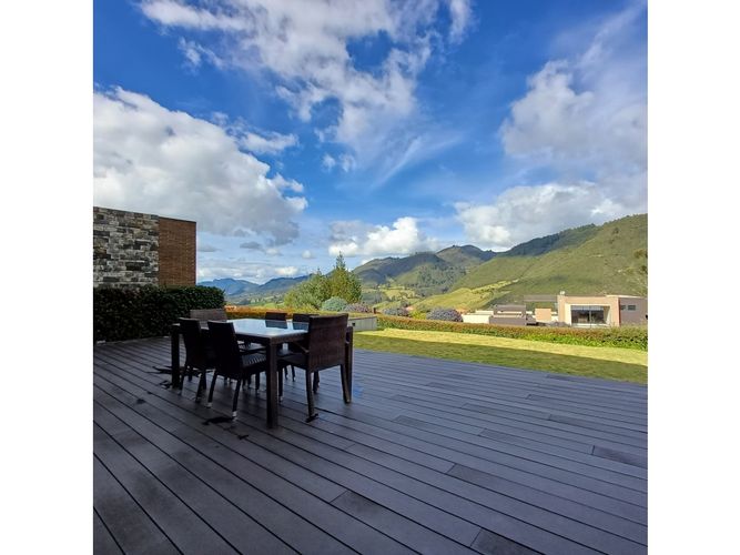 Casa de 4 alcobas en venta en Altamar, La Calera, 385 m² · foto 23 de 24