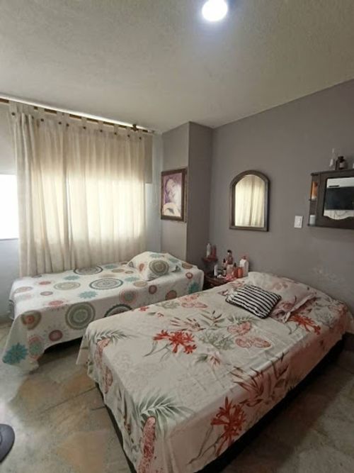 Apartamento de 3 alcobas en venta en Los Cambulos, Cali, 87 m² · foto 4 de 22
