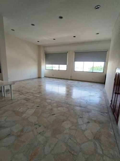 Apartamento de 3 alcobas en venta en Los Cambulos, Cali, 87 m² · foto 18 de 22