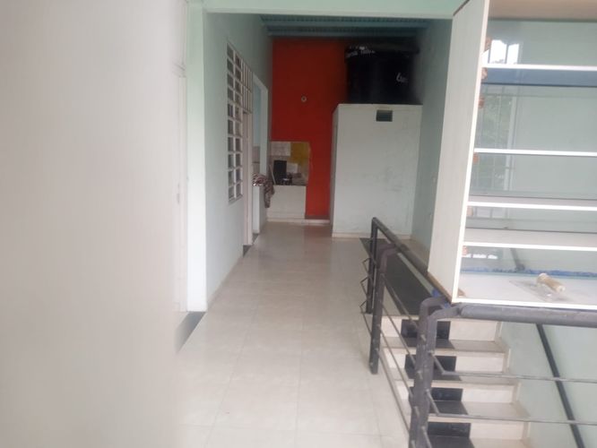 Casa de 3 alcobas en venta en Salada, Girardot, 144 m² · foto 4 de 8