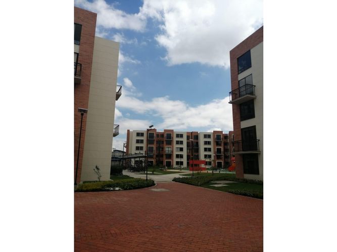 Apartamento de 2 alcobas en venta en Zona Centro, Madrid, 54 m² · foto 23 de 24