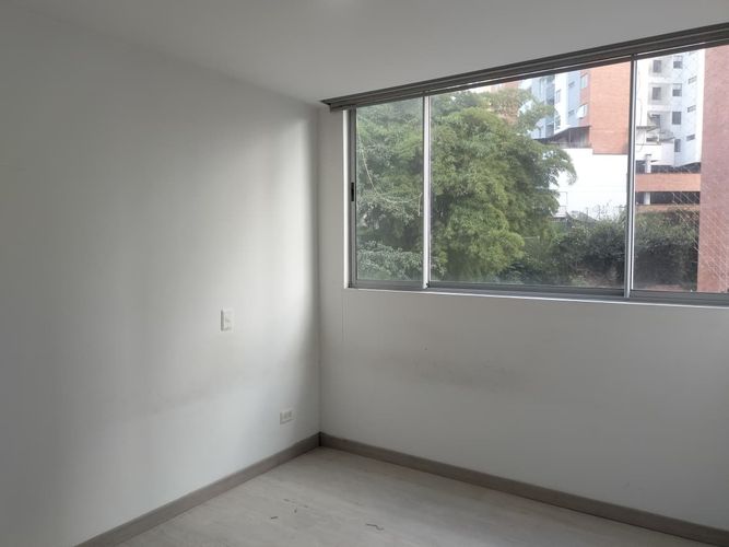 Apartamento de 3 alcobas en venta en El Poblado, Medellín, 96 m² · foto 12 de 18