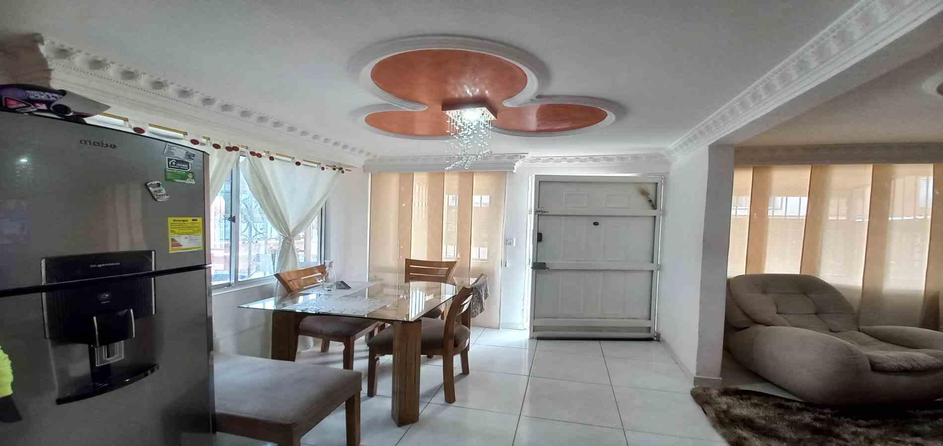 Casa en venta en Colinas Del Bosque, Dosquebradas · foto 7 de 16