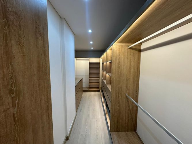 Apartamento de 4 alcobas en venta en Lalinde, Medellín, 295 m² · foto 21 de 24