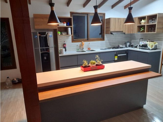 Casa de 6 alcobas en venta en Villa Colombia, Cali · foto 4 de 16