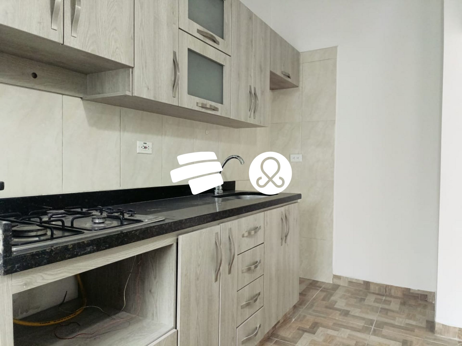 Apartamento en venta en Viviendas Del Sur, Itagüí · foto 2 de 16