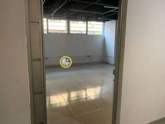 Local en arriendo en Universidad, Bucaramanga, 45 m² · foto 2 de 8