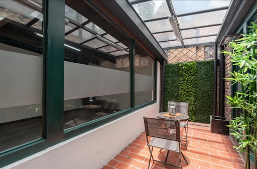 Casa en venta en Quinta Camacho, Bogotá · foto 6 de 24