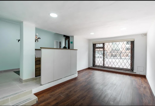 Casa en venta en Quinta Camacho, Bogotá · foto 11 de 24