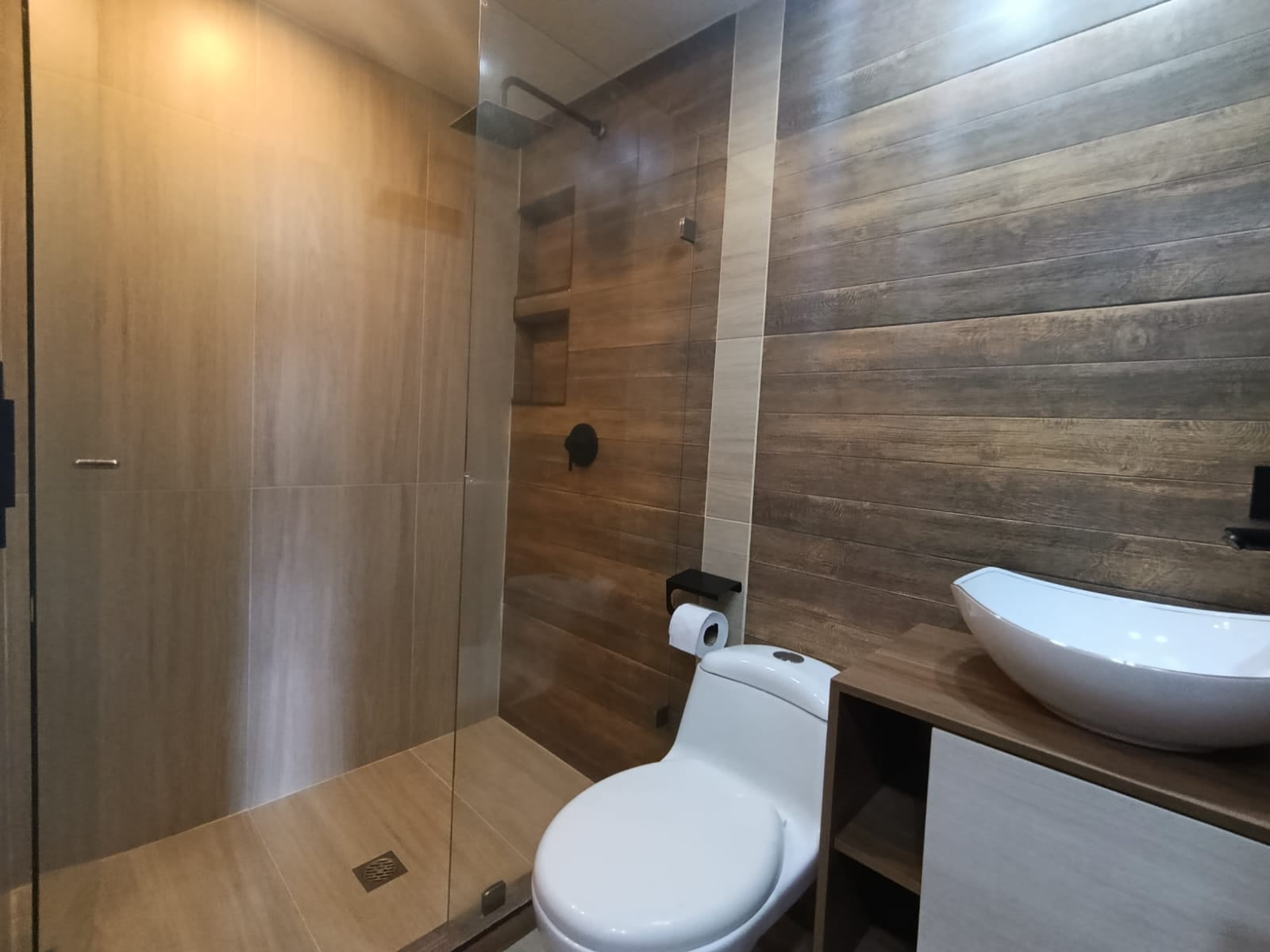 Apartamento en arriendo en Laureles, Medellín · foto 11 de 18
