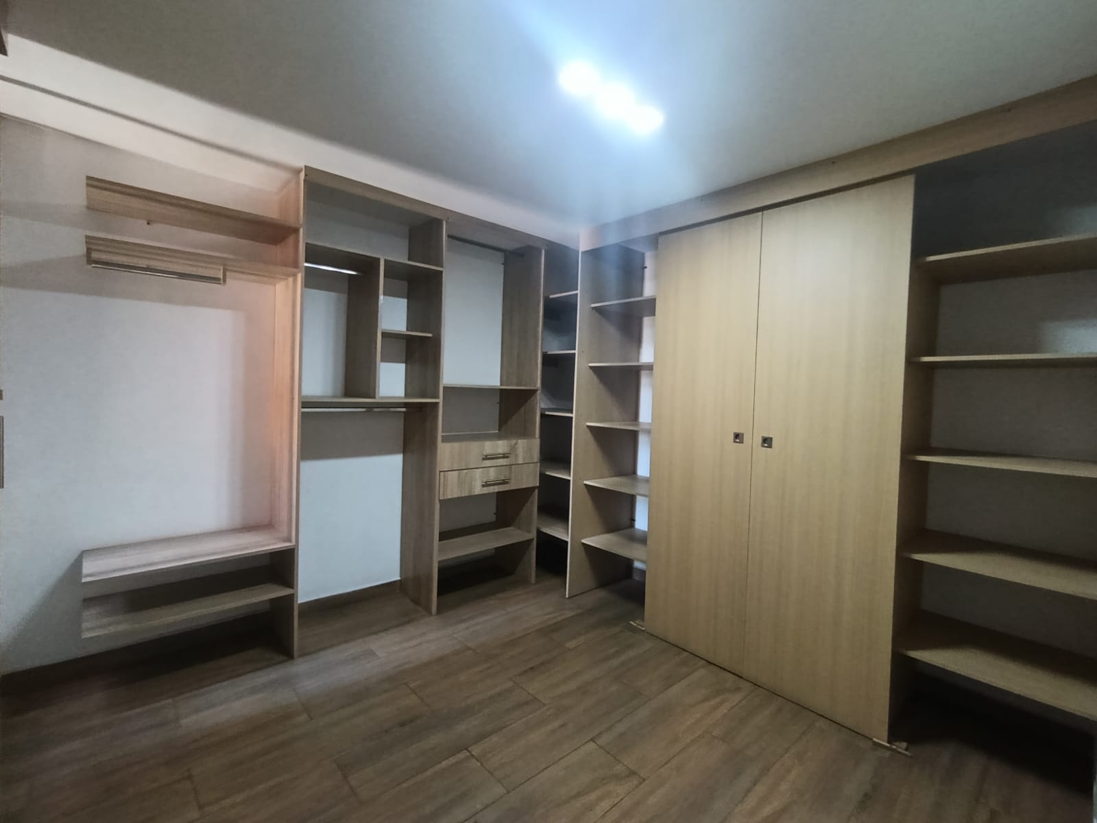 Apartamento en arriendo en Laureles, Medellín · foto 12 de 18