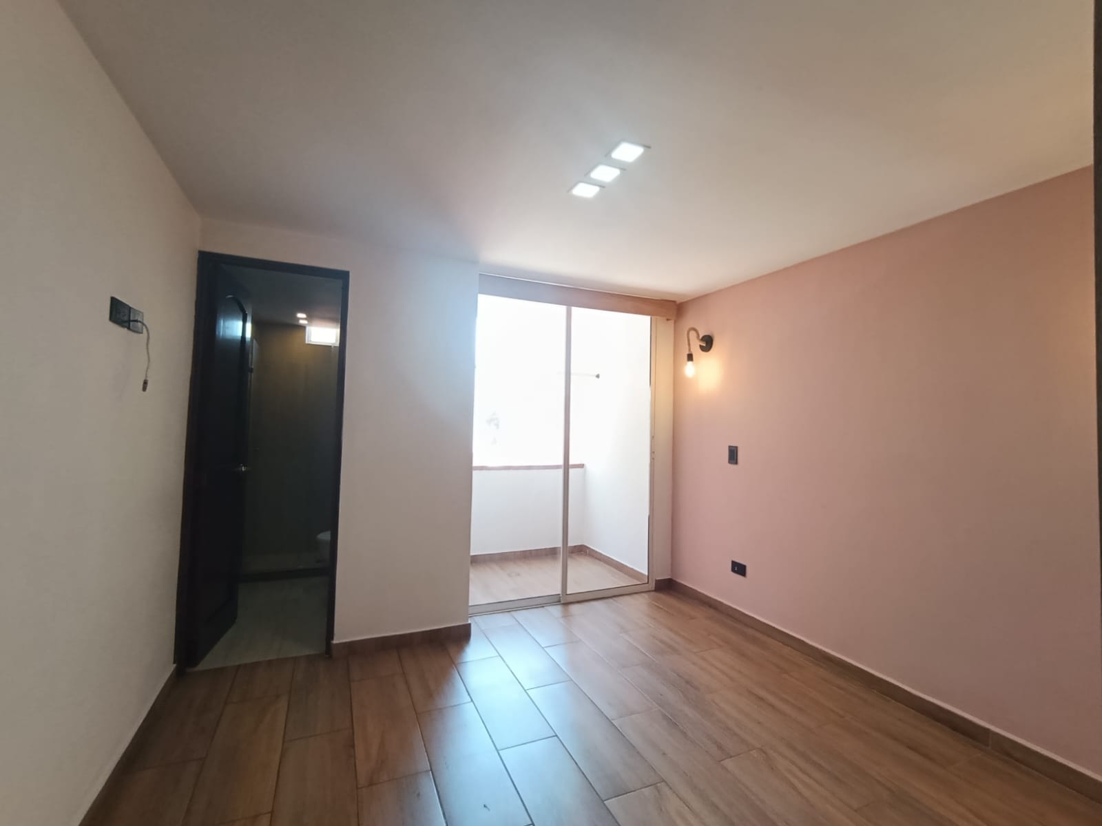 Apartamento en arriendo en Laureles, Medellín · foto 14 de 18