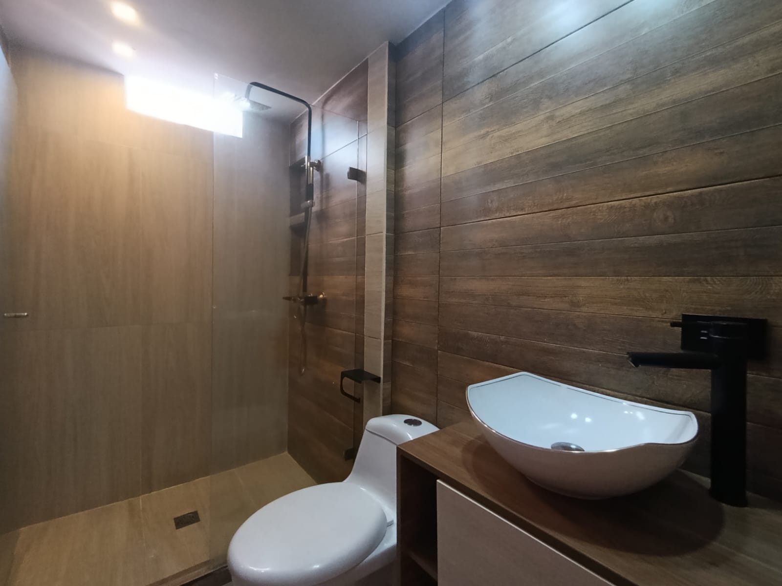 Apartamento en arriendo en Laureles, Medellín · foto 17 de 18